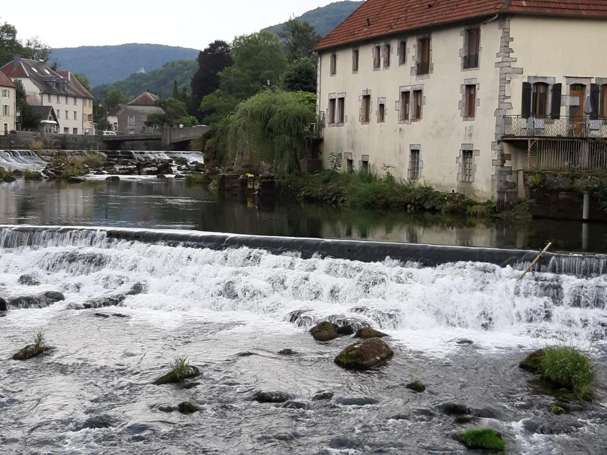 Au Fil De Lods Panzió Kültér fotó