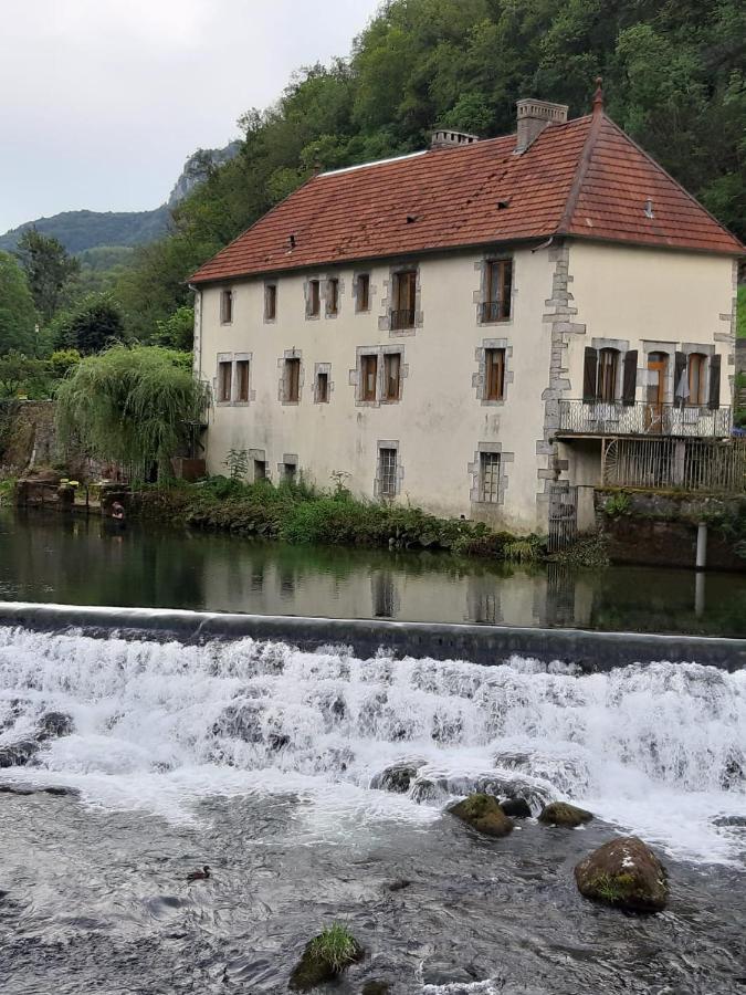 Au Fil De Lods Panzió Kültér fotó