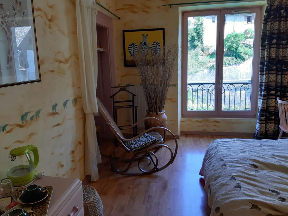 Au Fil De Lods Panzió Kültér fotó