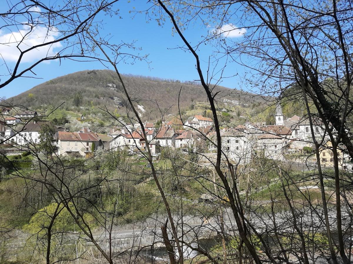 Au Fil De Lods Panzió Kültér fotó