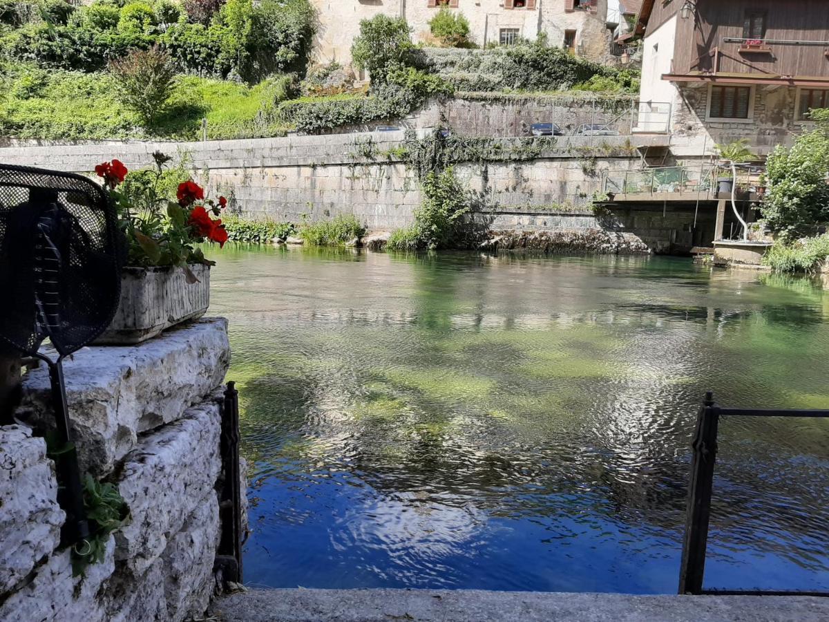 Au Fil De Lods Panzió Kültér fotó