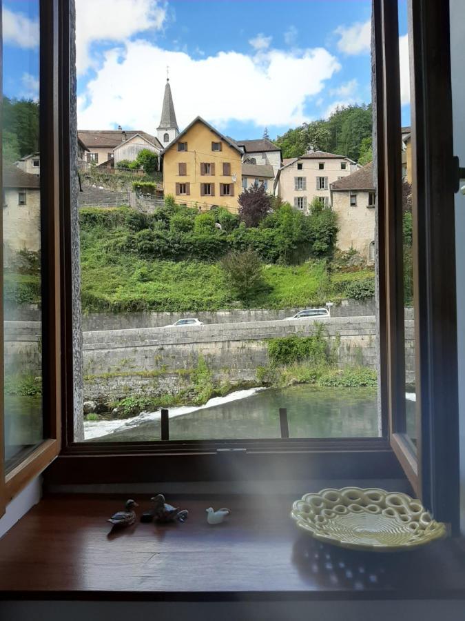 Au Fil De Lods Panzió Kültér fotó