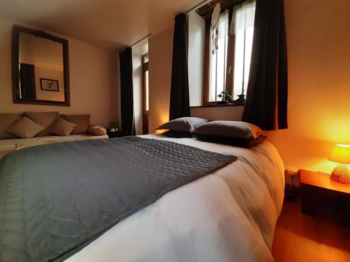 Au Fil De Lods Panzió Kültér fotó